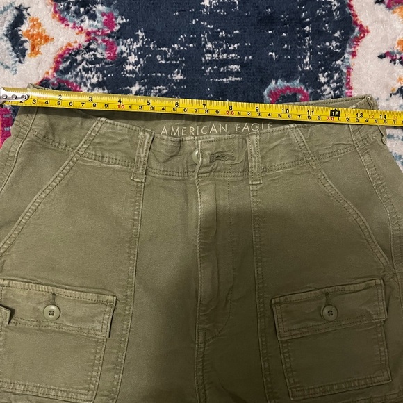 American Eagle Outfitters Green Women's Shorts - Picture 4 of 4